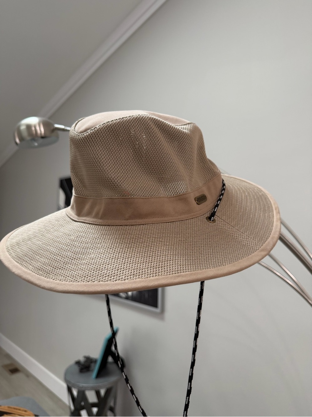 Duluth Trading Co Tan Mesh Brim Sun Hat